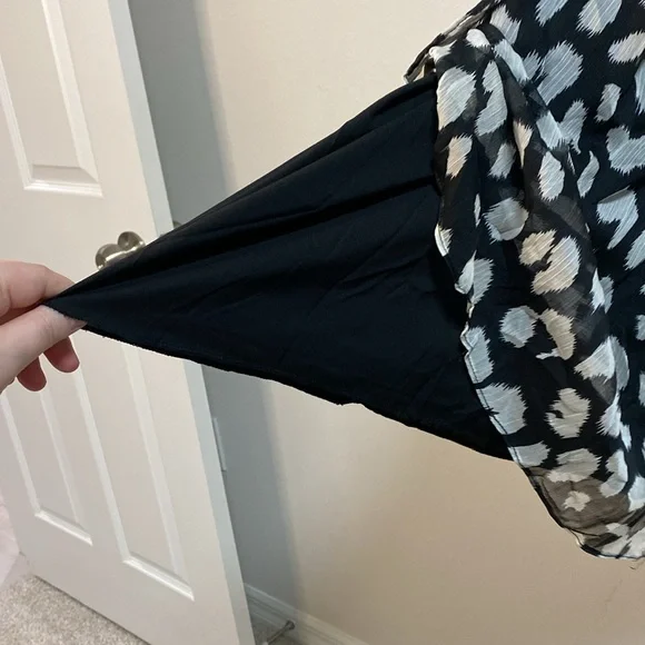 TCEC  Animal Print Tiered Ruffle Crepe Chiffon Mini Dress with Full LIning - Picture 7 of 10